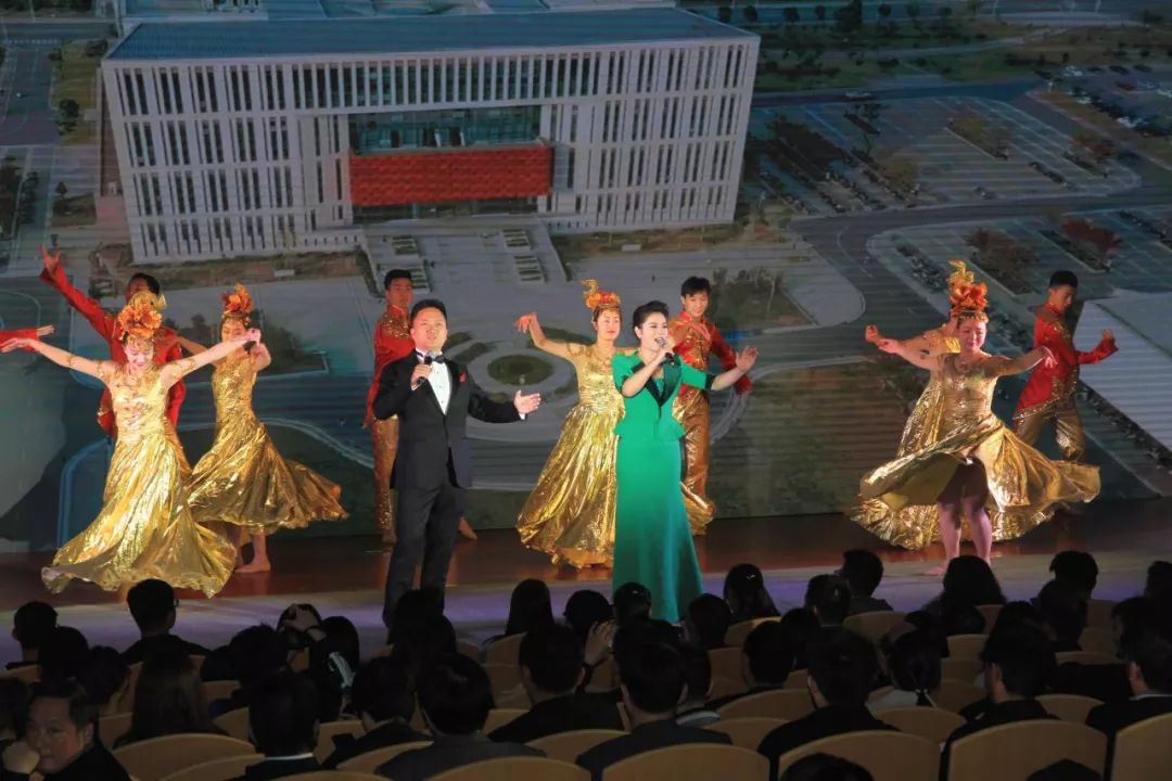 文藝名家進(jìn)高校——省文聯(lián)文藝小分隊(duì)走進(jìn)安徽理工大學(xué)(圖25)