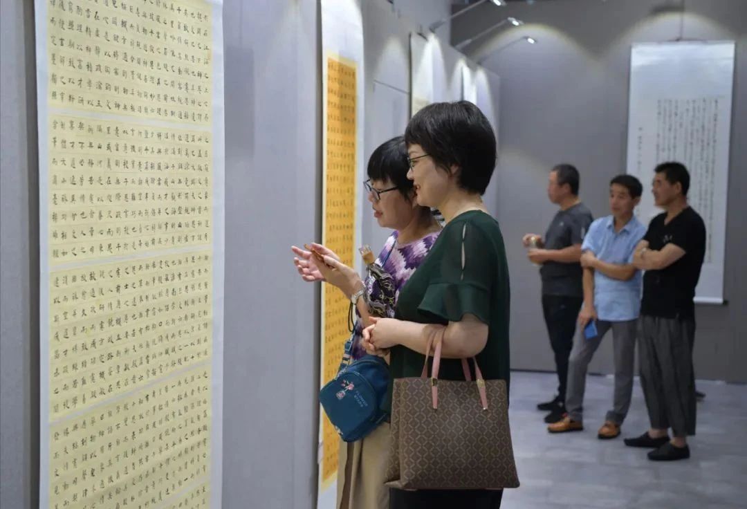 雛鳳聲清——蚌埠市書法重點人才班成果展在市文藝中心開幕(圖8)