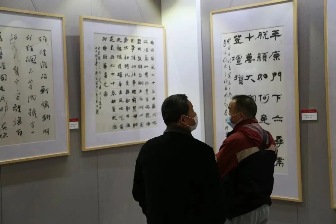傳承紅色文化 攜手共迎小康｜蘇皖兩省六市書畫展在蚌埠開幕(圖6)