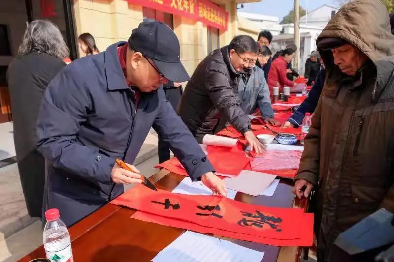 學習貫徹習近平總書記在中國文聯(lián)十一大、中國作協(xié)十大開幕式上重要講話精神 | 省書協(xié)主題實踐活動走進壽縣小甸鎮(zhèn)(圖4) 學習貫徹習近平總書記在中國文聯(lián)十一大、中國作協(xié)十大開幕式上重要講話精神 | 省書協(xié)主題實踐活動走進壽縣小甸鎮(zhèn)(圖4)