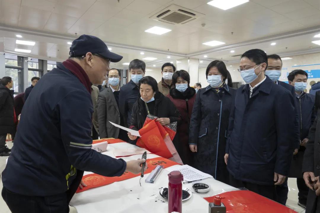 2022年“我們的中國夢(mèng)”——文化進(jìn)萬家暨送“文化年貨”示范活動(dòng)走進(jìn)科學(xué)島(圖2) 2022年“我們的中國夢(mèng)”——文化進(jìn)萬家暨送“文化年貨”示范活動(dòng)走進(jìn)科學(xué)島(圖2)